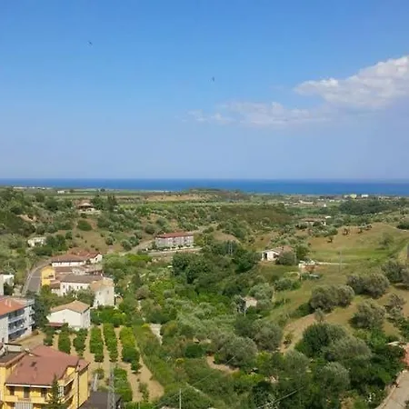 Vivere Un Sogno...living A Dream... Rocca Imperiale