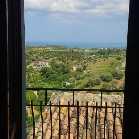 Vivere Un Sogno...living A Dream... * Rocca Imperiale