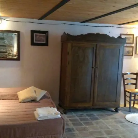 Vivere Un Sogno...living A Dream... Rocca Imperiale